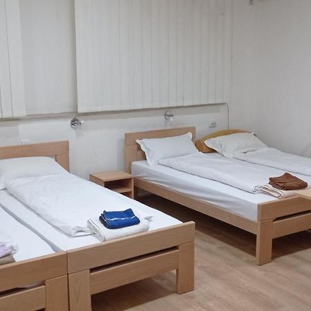 Holiday Apartments Subotica Exterior foto